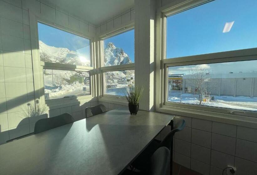 Номер Economy Индивидуальный, Marina Hotel Lofoten