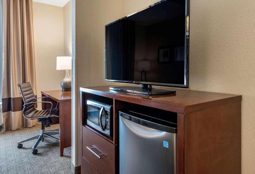 스위트, Comfort Suites Columbus West Hilliard