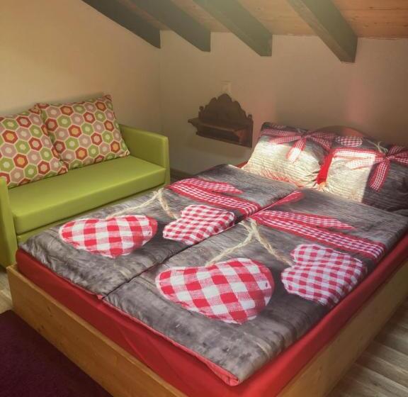 Номер Deluxe с Балконом, Klewenalp Ausflugs Ski Pistenhotel Klewenstock