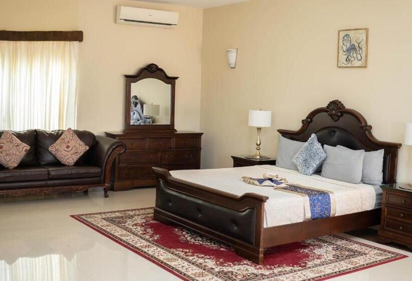 سوئیت با بالکن, Gc Resort