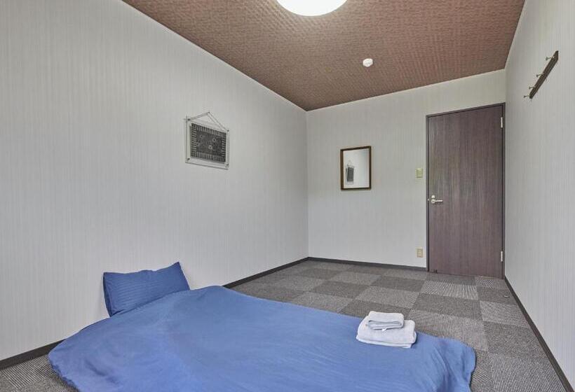Трехместный Номер Стандарт Совместная Ванная, Guest House Ama Terrace