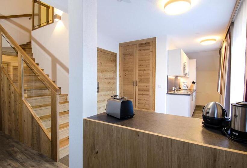 Apartamento 2 Dormitórios, Apart Forum