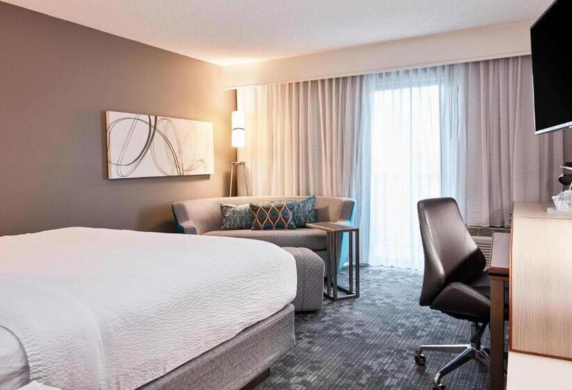 اتاق استاندارد با تخت بزرگ, Courtyard Cincinnati Airport South/florence