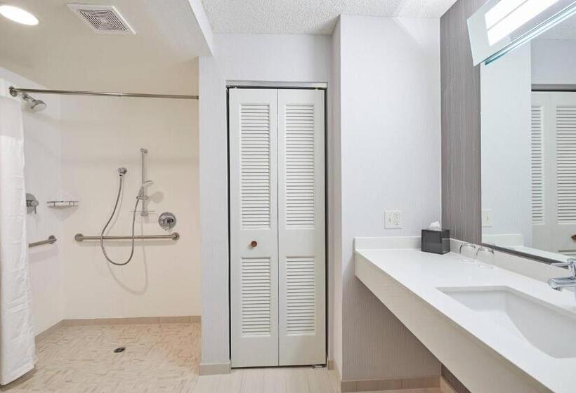 Люкс Кровать Кинг, Courtyard By Marriott Eugene Springfield