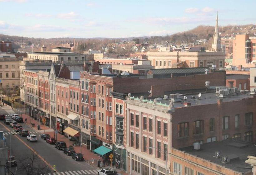 Номер Стандарт, Courtyard Waterbury Downtown