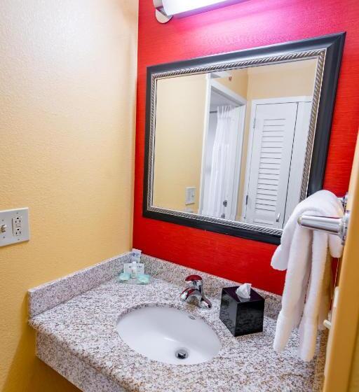 스탠다드 룸, Iowa Inn Bettendorf Quad Cities