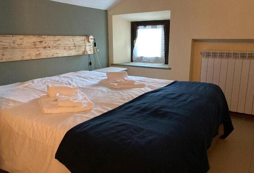 اتاق استاندارد چهار تخته, Chalet Capannina