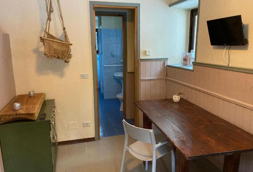 اتاق استاندارد چهار تخته, Chalet Capannina