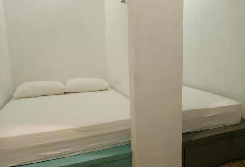 Четырехместный Номер Стандарт, Beds In Garden Hostel Sdn Bhd