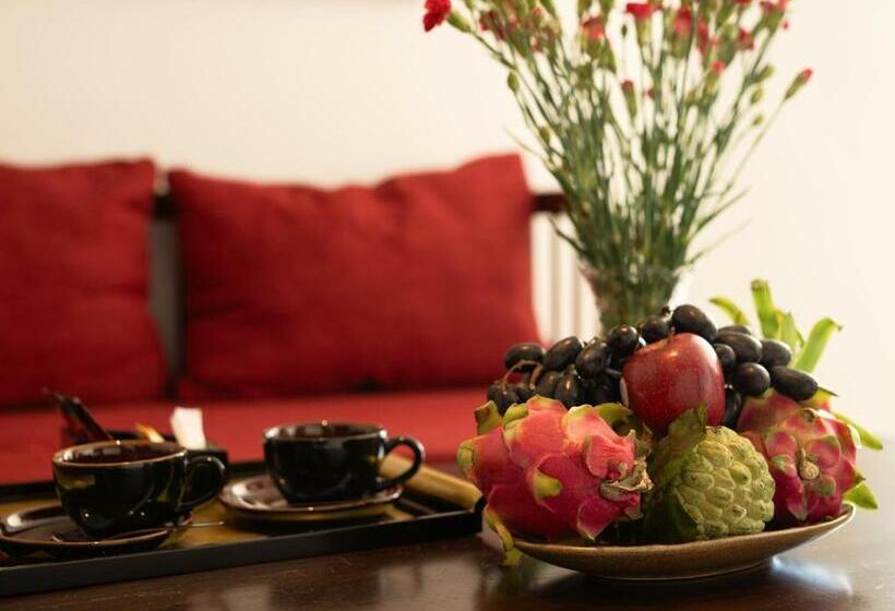 اتاق لوکس با چشم‌انداز دریا, Palma Phu Quoc Resort