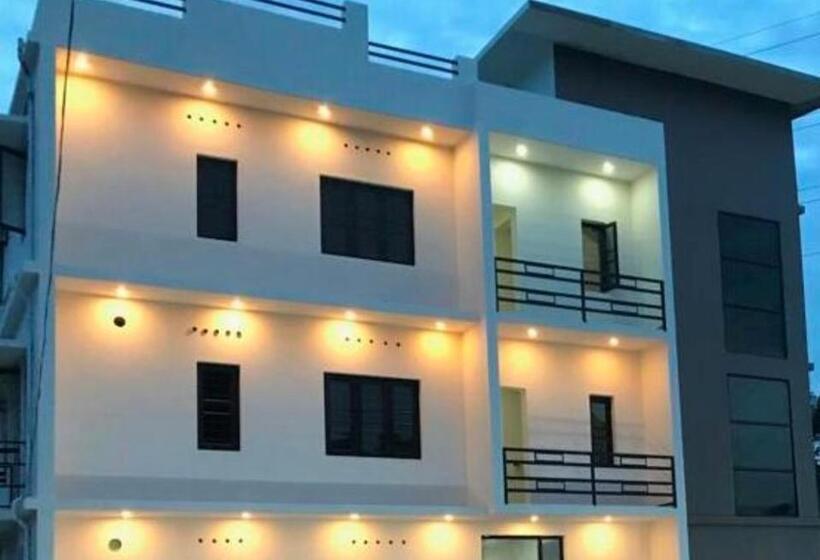 آپارتمان 1 خوابه, Coral Homes