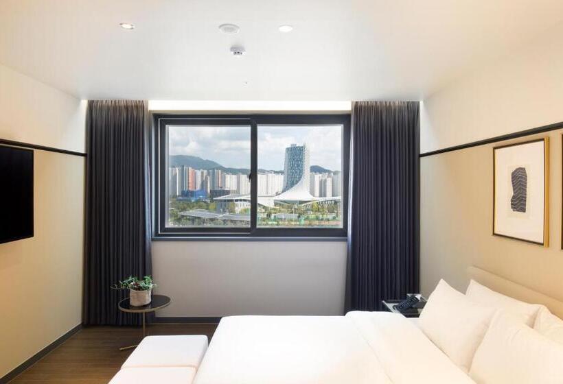 디럭스 룸, Brown Dot Hotel Jinju