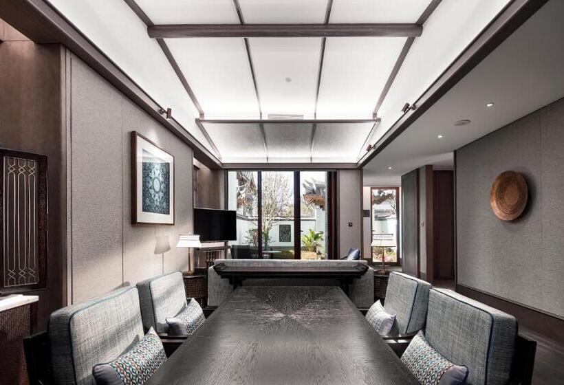 ویلای 1 خوابه, Song Hotel Kunming Dianchi