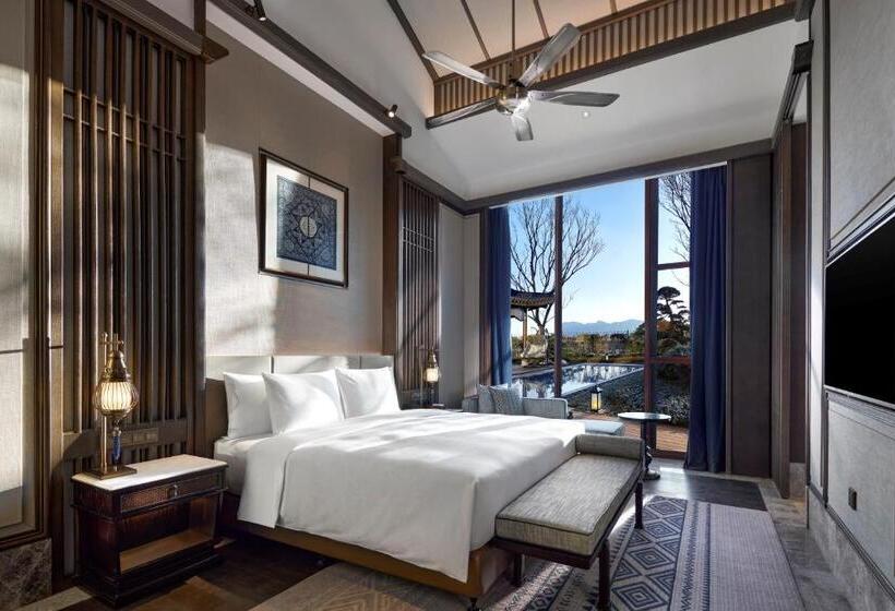 ویلای 3 خوابه, Song Hotel Kunming Dianchi