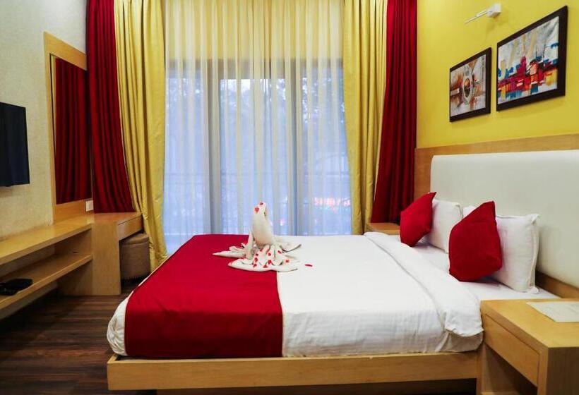 سوییت جونیور, Rosetum Anjuna Goa