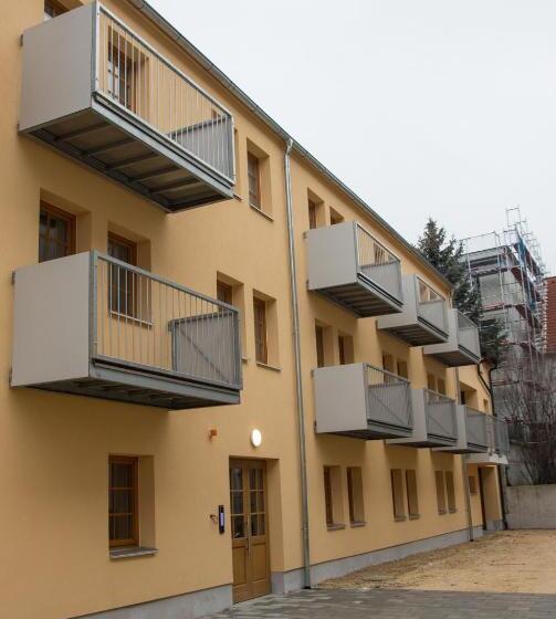 バルコニー付きスタンダードステューディオ, Kirchenplatz 5