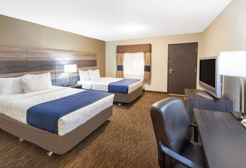 스탠다드 룸 더블 침대 2개, Baymont By Wyndham Downtown Detroit