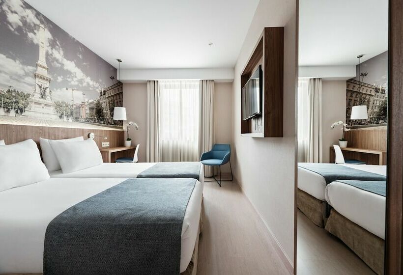 Quarto Estandar, Exe Saldanha