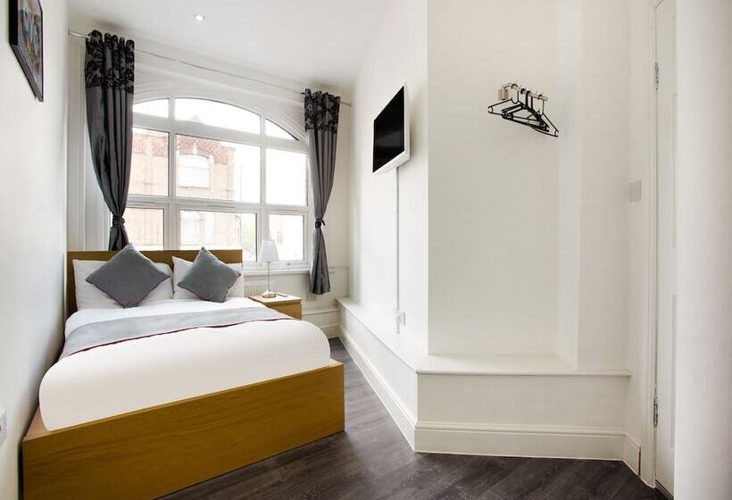 Номер Стандарт, Broadway Inn