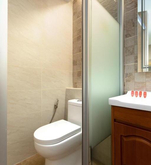 Номер Стандарт, Regent Hotel By Oyo Rooms