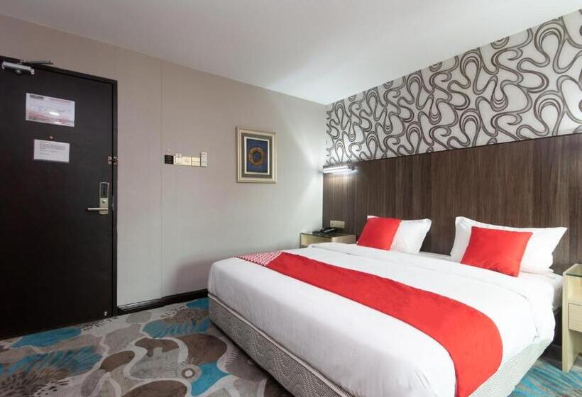 Номер Премиум, Regent Hotel By Oyo Rooms
