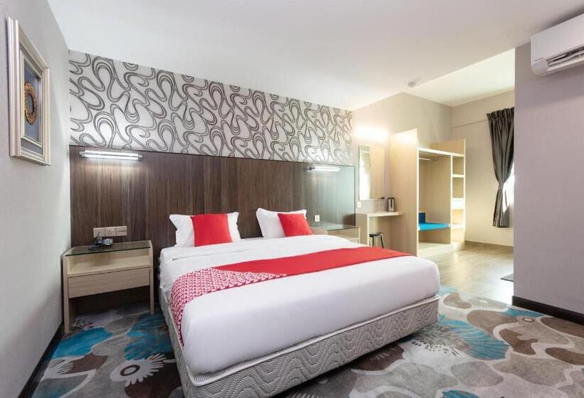 Номер Премиум, Regent Hotel By Oyo Rooms