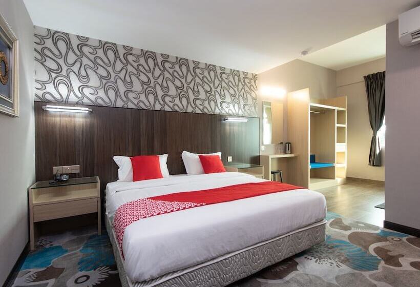 Номер Премиум, Regent Hotel By Oyo Rooms