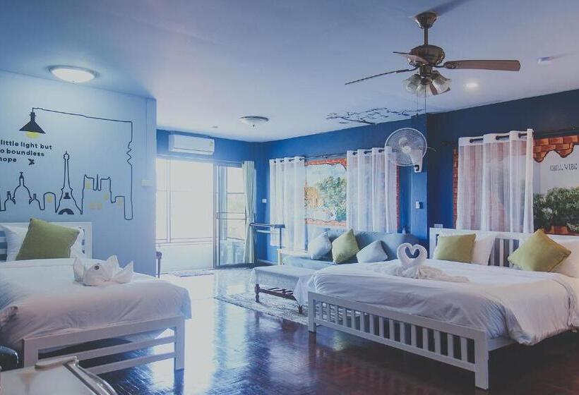 اتاق خانوادگی, Chill Vibe Hostel