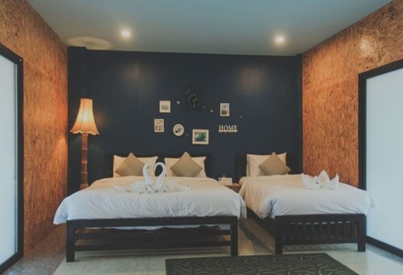 اتاق لوکس خانوادگی, Chill Vibe Hostel