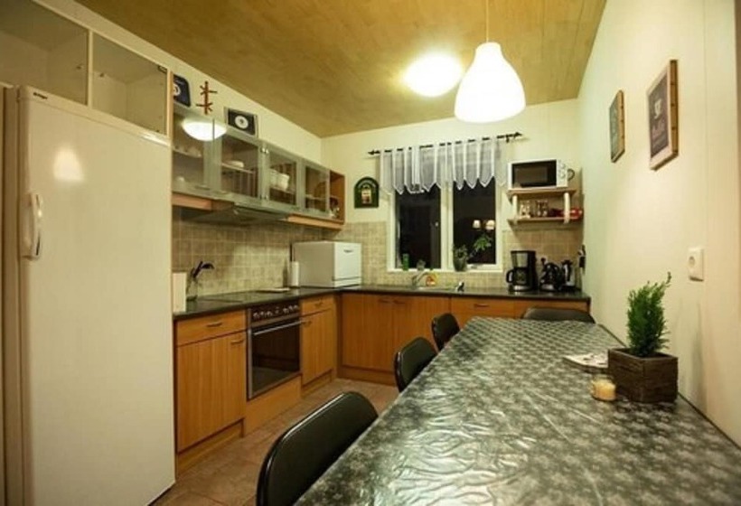 اتاق خانوادگی, Litlabjarg Guesthouse