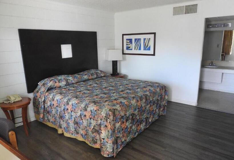 Стандартный Номер Кровать Кинг, Economy Inn
