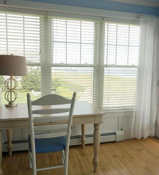 اتاق استاندارد با تخت بزرگ, The Edgewater