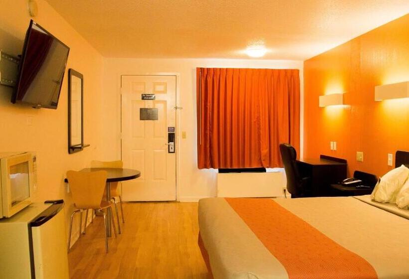 Стандартный Номер Кровать Кинг, Motel 6cookeville, Tn