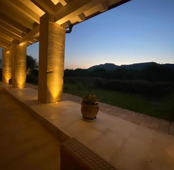 Полулюкс, Ballium Luxury Relais