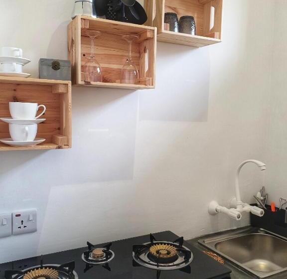 آپارتمان 1 خوابه با چشم‌انداز استخر, Gadea Boutique Hotel& Gadea Garden Italian Restaurant