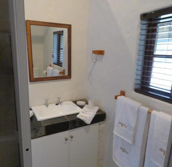 اتاق استاندارد با تخت بزرگ, His Vessel Guesthouse Clarens Fs