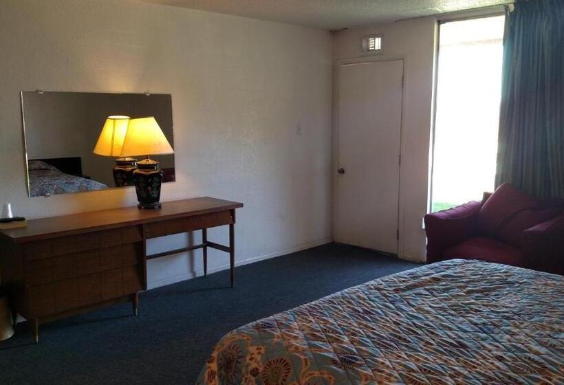Стандартный Номер Кровать Кинг, Essex House Motel