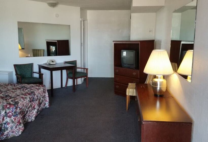 Номер Стандарт 2 Двуспальные Кровати, Essex House Motel