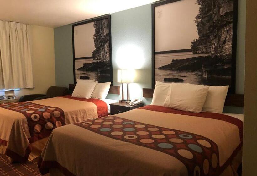 Номер Стандарт 2 Двуспальные Кровати, Super 8 By Wyndham Plover Stevens Point Area