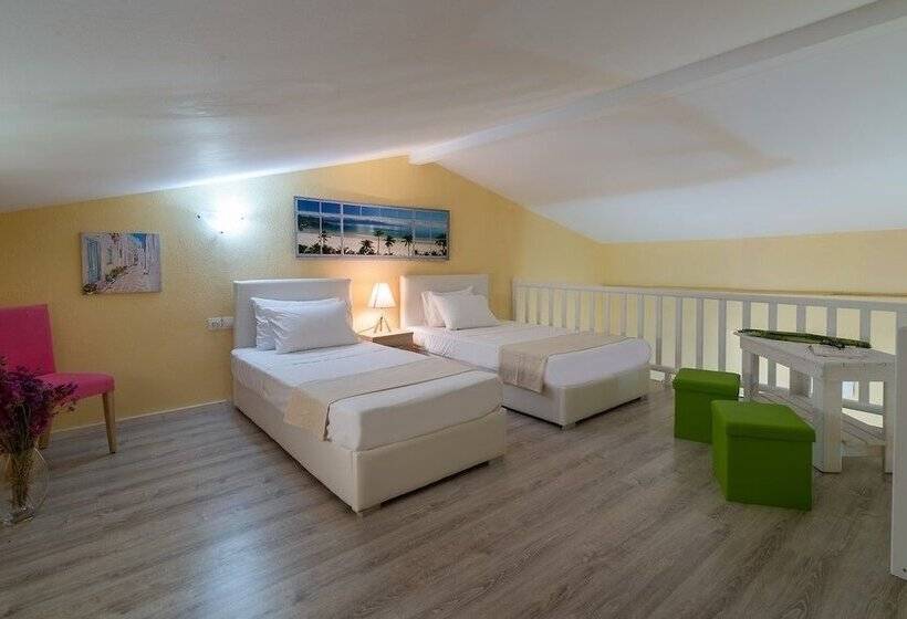 Номер Дюплекс, Caretta Village