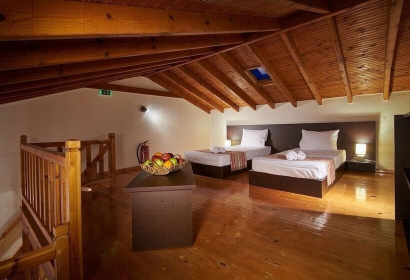 复式房间, Caretta Village