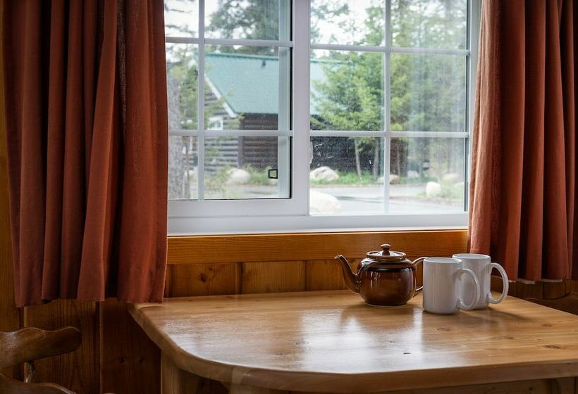 오두막, Pine Bungalows
