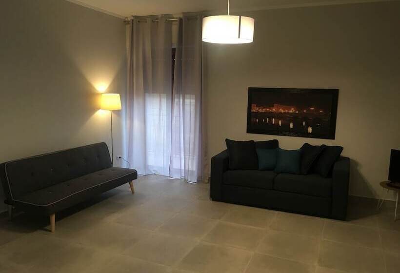سوییت خانوادگی, Case Diamante