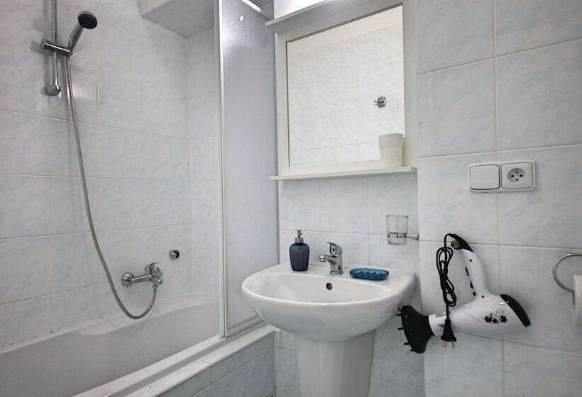 آپارتمان سوپریور 1 خوابه, Angel City Apartments