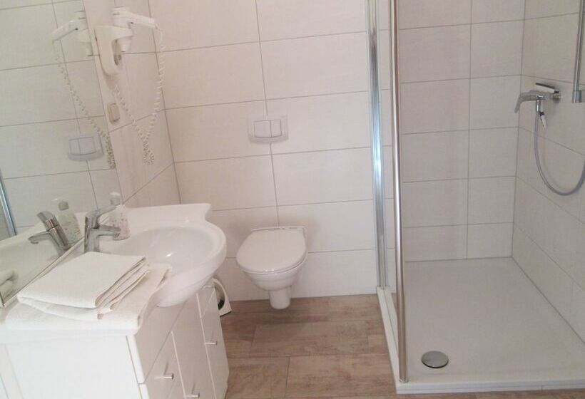 Апартаменты Comfort 3 Спальни, Ferienhof Sander