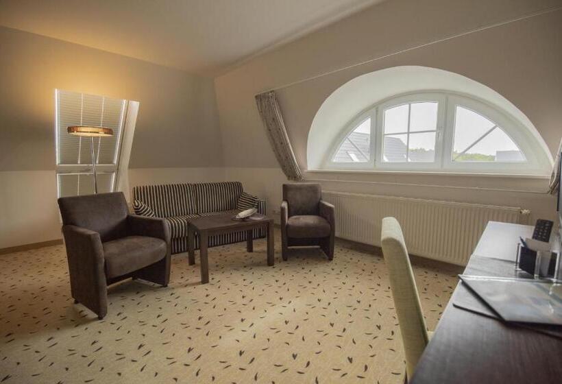 Полулюкс, Pension Achtern Wieck