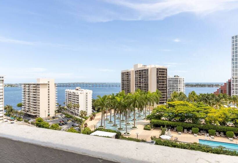豪华两卧套房, Fortune House Hotel Suites