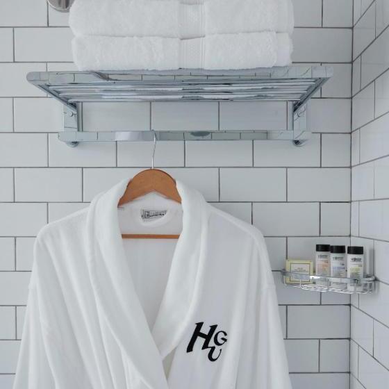 디럭스 룸, Hgu New York