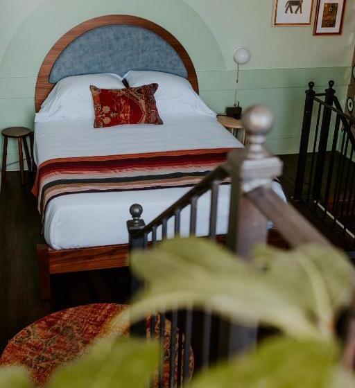 Suite, The Frenchmen New Orleans By Kasa