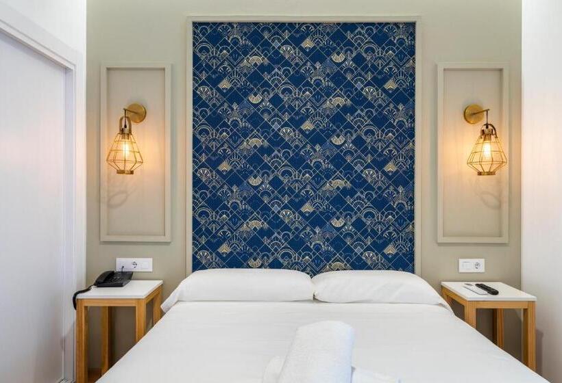 スタンダードルーム, Alda Triacastela